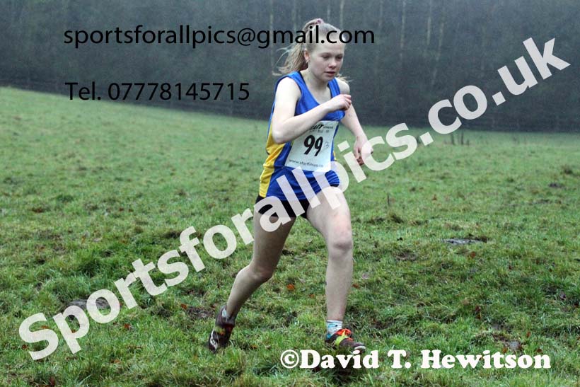 Womens under-17s and under-20s, NECAA Junior Cross Country Relays, Thornley Farm, Peterlee, Saturday, December 12th. Photo: David T. Hewitson/Sports for All Pics